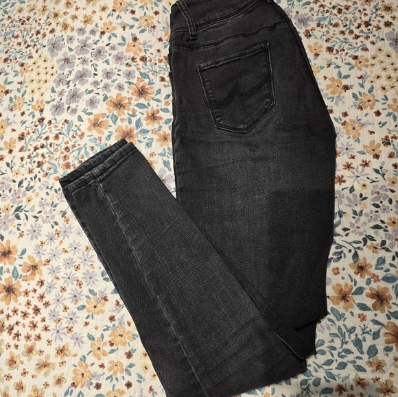 Black cropped jeans - Picture 5 of 12
